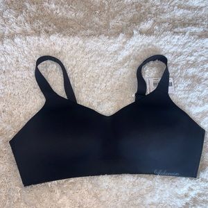 Brand new lululemon bra 38D